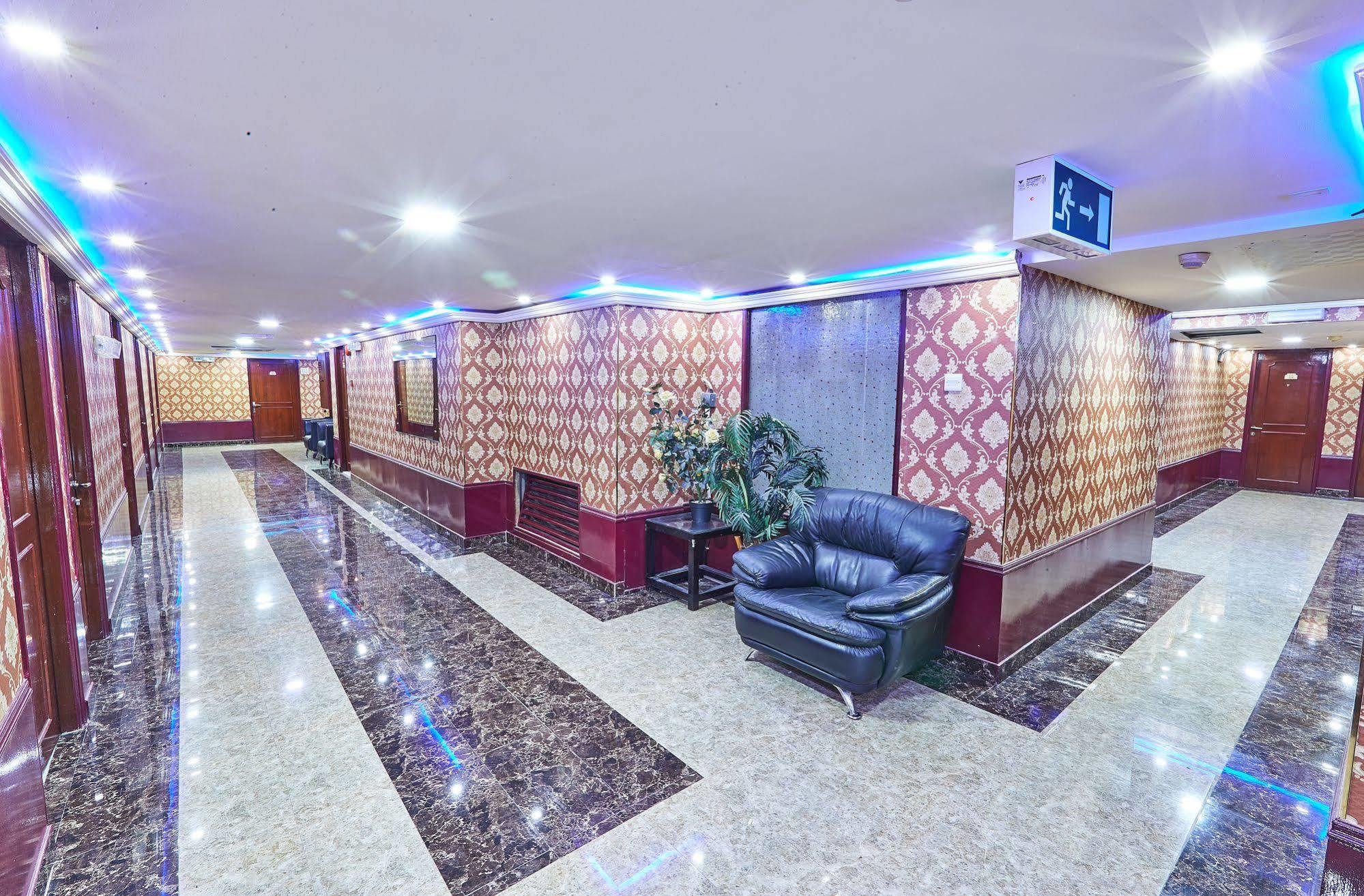 West Hotel Dubai Exterior photo
